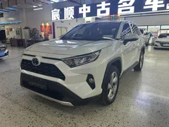 2021 Toyota RAV4 2.0L CVT 2WD Fashion, белый — фото 1