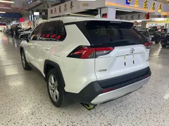 2021 Toyota RAV4 2.0L CVT 2WD Fashion, белый — фото 8