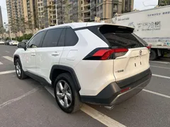 2021 Toyota RAV4 2.0L CVT 4WD Fashion Plus, белый — фото 6