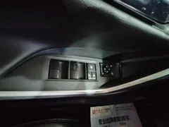 2021 Toyota RAV4 2.0L CVT 4WD Fashion Plus, белый — фото 19