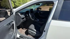 2022 Toyota Wildlander 2.0L 2WD Luxury, белый — фото 4