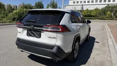 2022 Toyota Wildlander 2.0L 2WD Luxury, белый — фото 15