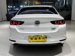 2023 Mazda Mazda3 2.0L AT, белый — фото 5