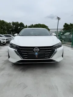 2023 Nissan Sylphy 1.6L CVT Enjoy, белый — фото 3