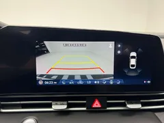 2021 Hyundai Elantra 1.5L CVT LUX Premium — фото 12