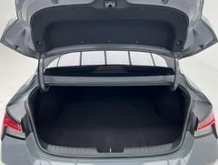 2021 Hyundai Elantra 1.5L CVT LUX Premium — фото 20