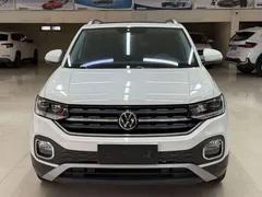 2021 Volkswagen Tacqua 1.5L AT, белый — фото 2