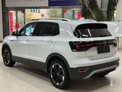 2021 Volkswagen Tacqua 1.5L AT, белый — фото 4