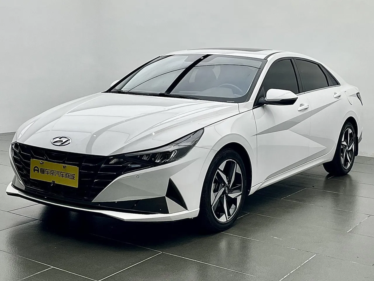 2022 Hyundai Elantra 1.5L CVT GLX Elite