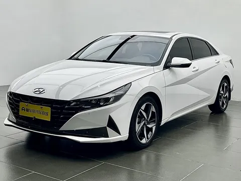 2022 Hyundai Elantra 1.5L CVT GLX Elite