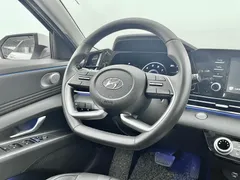 2022 Hyundai Elantra 1.5L CVT GLX Elite, белый — фото 11
