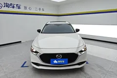 2023 Mazda Mazda3 2.0L AT, белый — фото 3