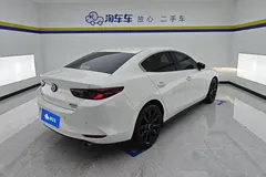 2023 Mazda Mazda3 2.0L AT, белый — фото 9