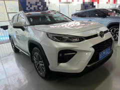 2023 Toyota Wildlander 2.0L 2WD Luxury Plus, белый — фото 3