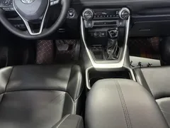 2023 Toyota Wildlander 2.0L 2WD Luxury Plus, белый — фото 15