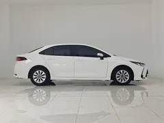 2021 Toyota Corolla 1.5L CVT, белый — фото 8
