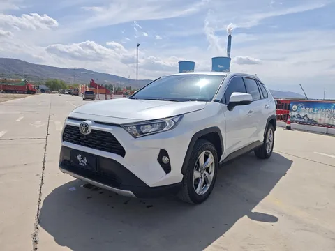 2022 Toyota RAV4 2.0L CVT 2WD Fashion