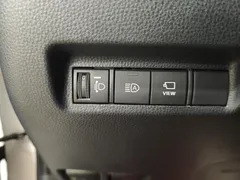 2022 Toyota RAV4 2.0L CVT 2WD Fashion, белый — фото 9
