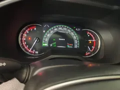 2022 Toyota RAV4 2.0L CVT 2WD Fashion, белый — фото 10