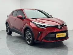 2021 Toyota C-HR 2.0L Luxury, красный — фото 3