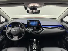 2021 Toyota C-HR 2.0L Luxury, красный — фото 9