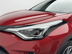 2021 Toyota C-HR 2.0L Luxury, красный — фото 18