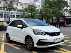 2021 Honda Fit 1.5L CVT, белый — фото 3