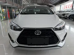 2022 Toyota Yaris L Zhixuan X 1.5L CVT Luxury Plus, белый — фото 2