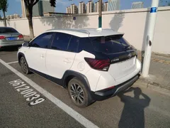 2022 Toyota Yaris L Zhixuan X 1.5L CVT Luxury Plus, белый — фото 4
