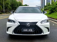 2022 Lexus ES 200 Excellence, белый — фото 2