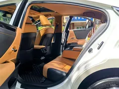 2022 Lexus ES 200 Excellence, белый — фото 10