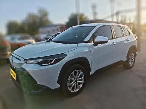 2023 Toyota Frontlander 2.0L CVT Leading