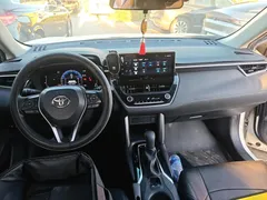 2023 Toyota Frontlander 2.0L CVT Leading, белый — фото 4