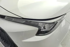 2022 Toyota Levin TNGA 1.5L Entry, белый — фото 2