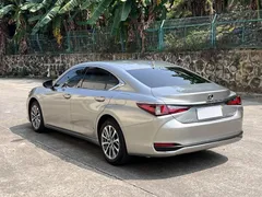 2021 Lexus ES 200 Excellence — фото 8