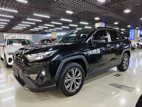 2023 Toyota RAV4 2.0L CVT 2WD Fashion Plus