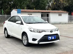 2022 Toyota Vios 1.5L CVT 20th Anniversary, белый — фото 3