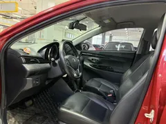 2022 Toyota Yaris L Zhixuan X 1.5L CVT Luxury Plus, красный — фото 4