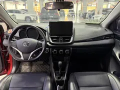 2022 Toyota Yaris L Zhixuan X 1.5L CVT Luxury Plus, красный — фото 6