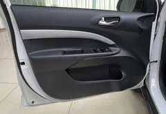 2021 Kia Yipao 1.4L CVT Sunroof, белый — фото 8