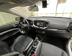 2021 Kia Yipao 1.4L CVT Sunroof, белый — фото 19