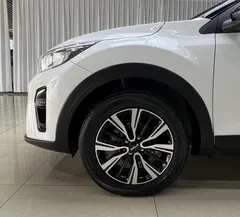 2021 Kia Yipao 1.4L CVT Sunroof, белый — фото 20