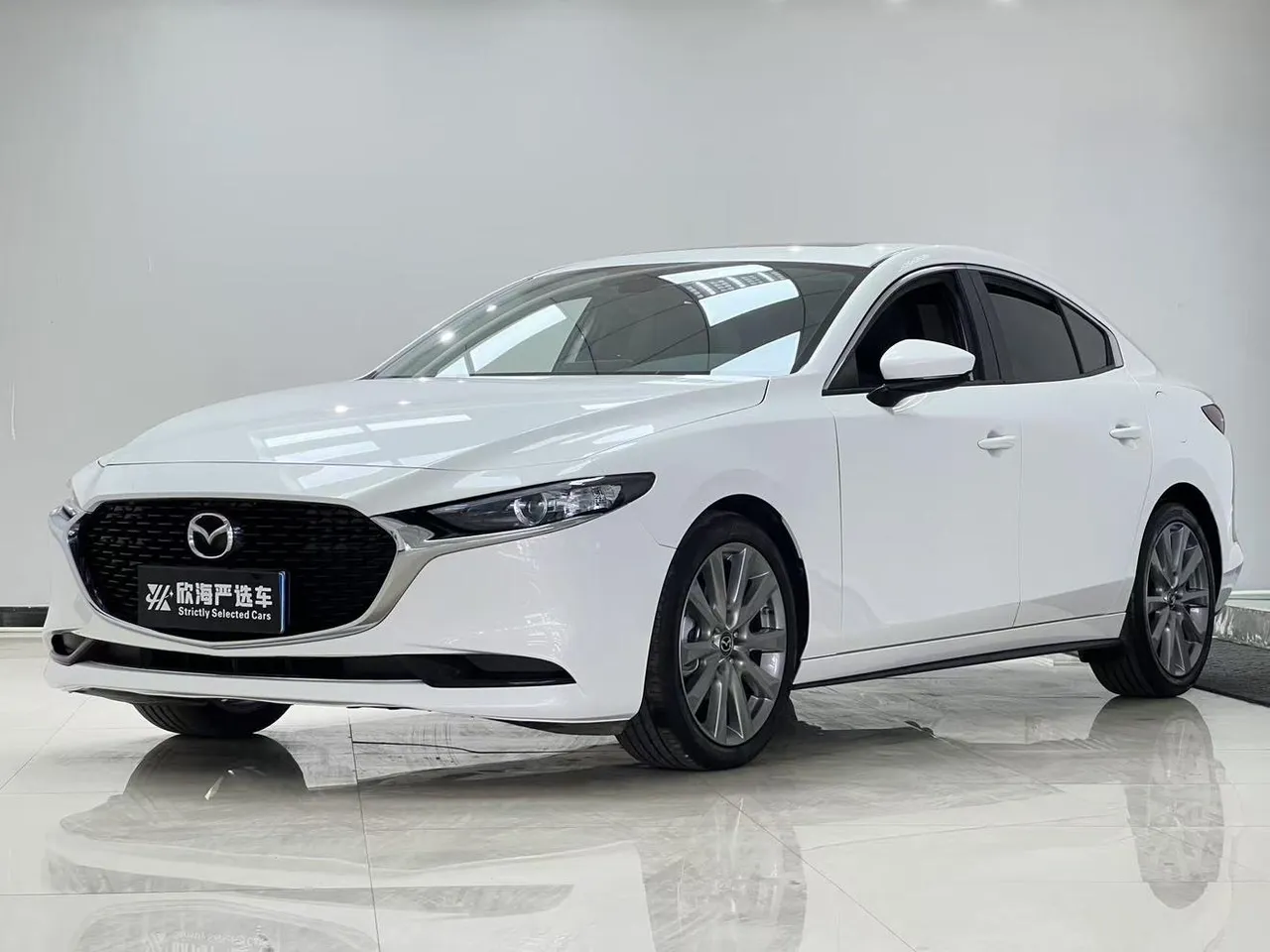 2023 Mazda Mazda3 2.0L AT