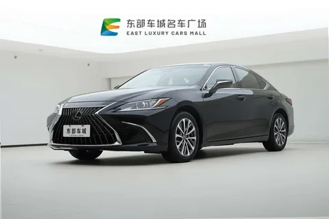 2021 Lexus ES 260