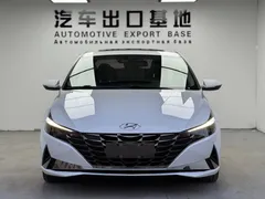 2021 Hyundai Elantra 1.5L CVT LUX Premium, белый — фото 2
