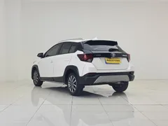 2022 Toyota Yaris L Zhixuan X 1.5L CVT Luxury Plus, белый — фото 5