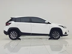2022 Toyota Yaris L Zhixuan X 1.5L CVT Luxury Plus, белый — фото 8