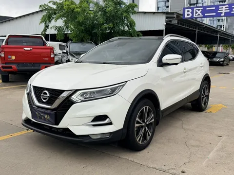 2022 Nissan Qashqai 2.0L XV Prem Luxury