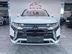 2021 Mitsubishi Outlander 2.0L 2WD 5 Seats, белый — фото 2
