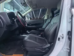 2021 Mitsubishi Outlander 2.0L 2WD 5 Seats, белый — фото 13